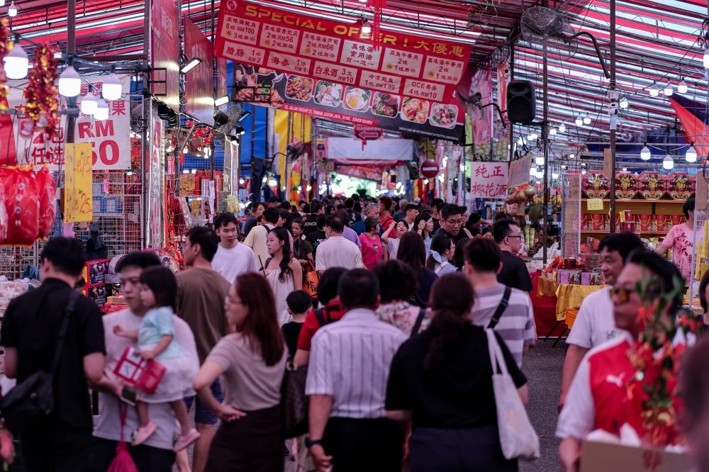 Johor's inflation rate hit 2.3 per cent in December 2025, the highest among Malaysian states. — Bernama pic