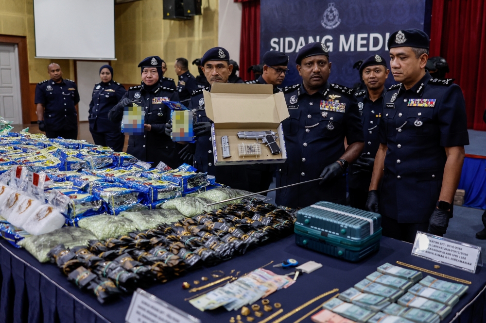 Bukit Aman Narcotics Criminal Investigation Department (JSJN) Director, Datuk Hussein Omar Khan, showed off seized items during a press conference at the Senior Police Officers' Mess, Selangor Police Contingent Headquarters February 19, 2026. — Bernama pic