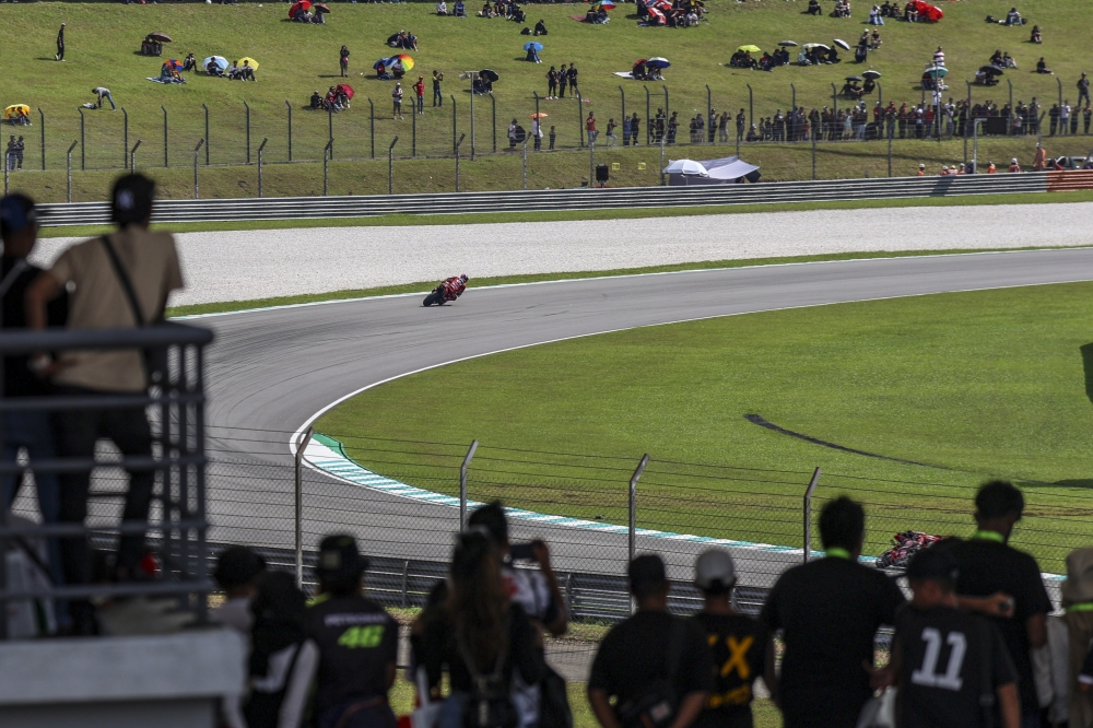 Ducati Lenovo Team’s rider Enea Bastianini leads the race during the MotoGP Malaysian Grand Prix 2023 at the Sepang International Circuit in Sepang November 12, 2023. — Picture by Hari Anggara 