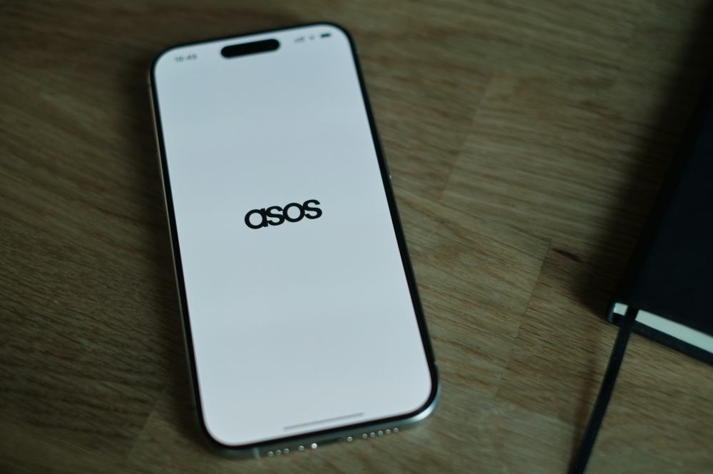 A British co-founder of online fast fashion retail giant ASOS has died in Thailand after falling from a high-rise balcony, police said on Friday. — Unsplash pic