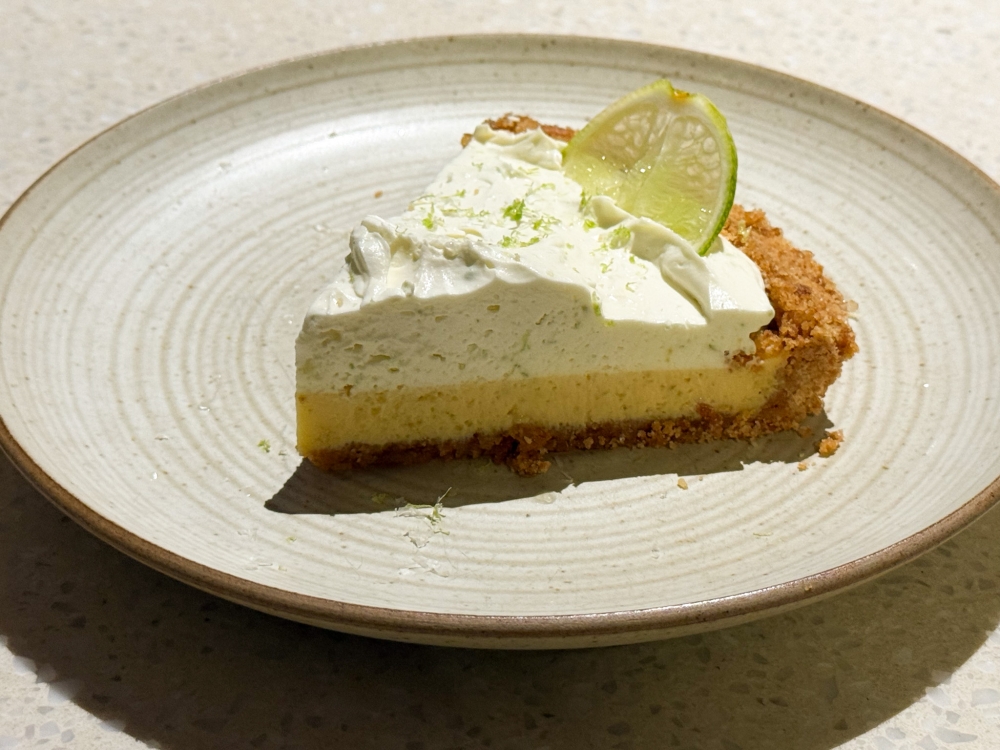 End a meal here with a Key Lime Pie, reminiscent of those served at American diners. — Picture by Lee Khang Yi