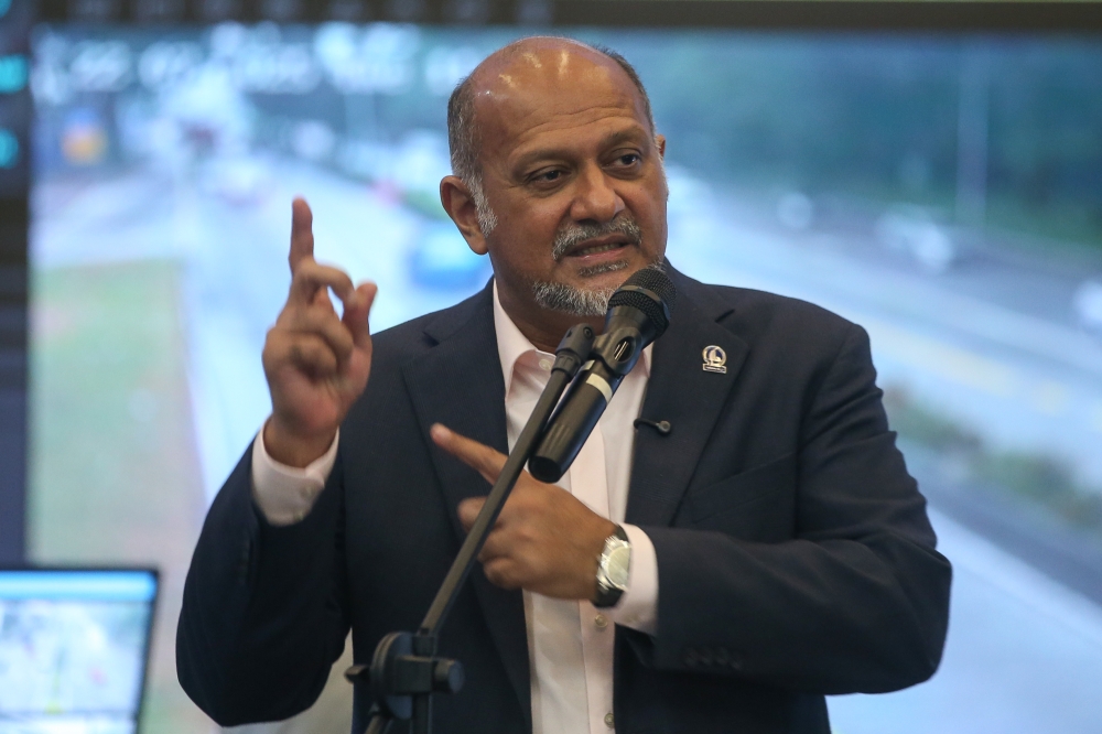 DAP national chairman Gobind Singh Deo said an RCI is needed to examine allegations involving MACC. — Picture by Yusof Mat Isa