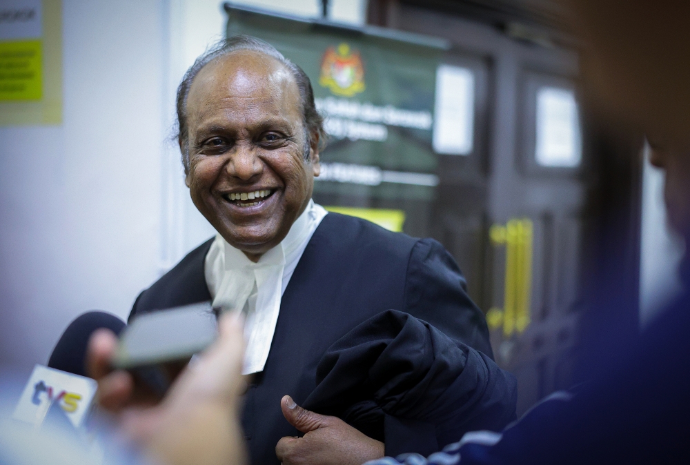 Petronas’ counsel, Datuk Dr Cyrus Das, said the judge held that Petros had failed to prove that the call on the bank guarantee by Petronas was unconscionable or unlawful. — Bernama pic 