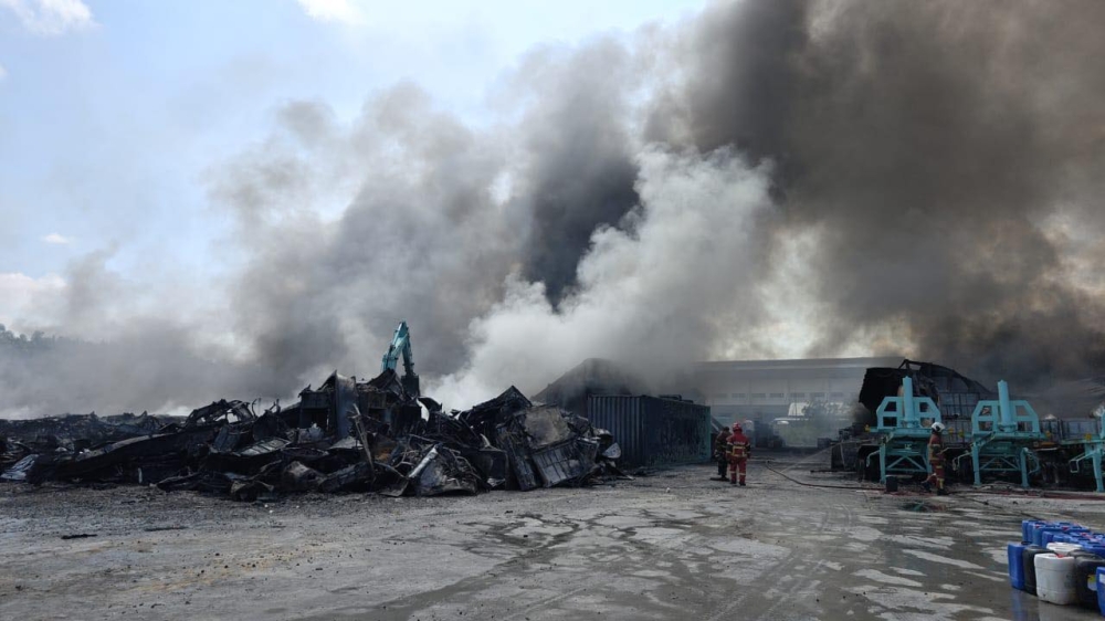 Officials said investigations into the cause of the factory fire and compliance checks on the premises are underway. — Picture via Facebook/Teo Nie Ching