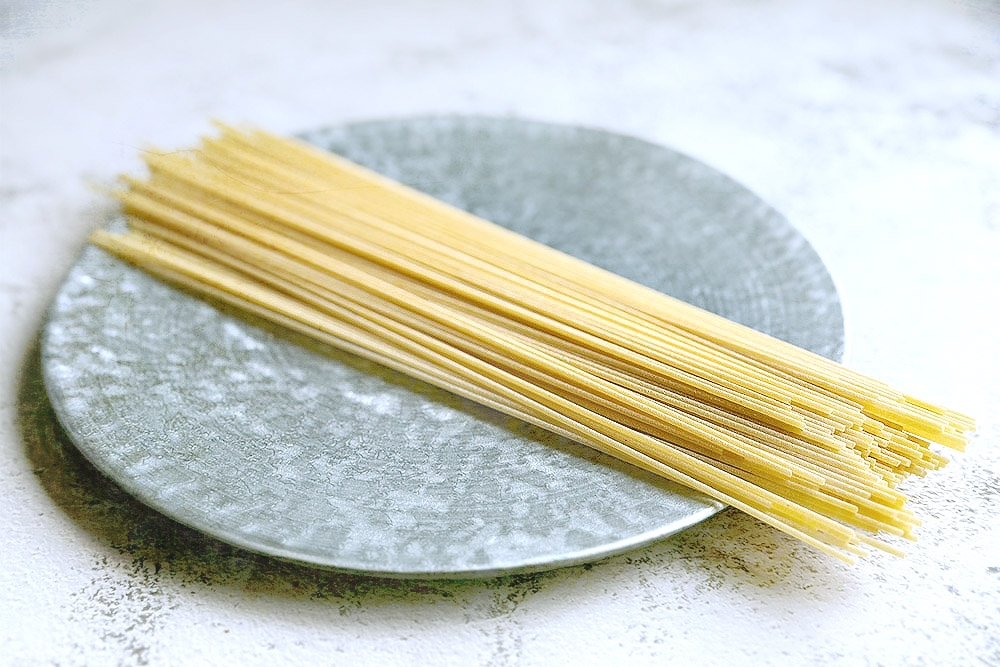Bronze die-cut spaghetti. — Picture by CK Lim