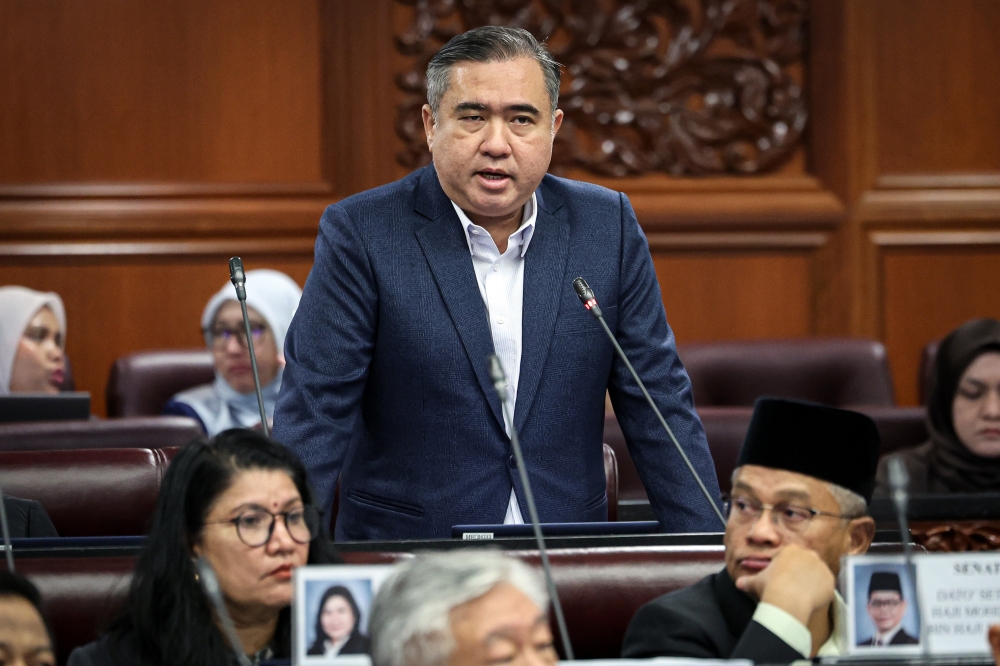Transport Minister Anthony Loke said the acquisition is part of Prasarana’s strategy to stabilise the ageing Bombardier 818 Series train sets (818 train sets), including the early procurement of additional spare parts. — Bernama pic