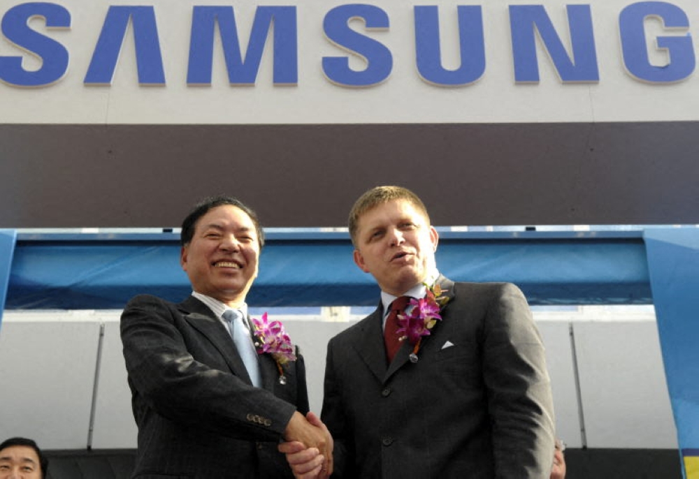 Samsung is closing its LCD TV factory in the Slovakian city of Voderady, 45km from Bratislava which employs some 700 workers 18 years after its opening, due to the high energy costs in Europe and ‘significant decline in interest in purchasing televisions’, according to Slovakia’s Prime Minister Robert Fico (right). — AFP pic