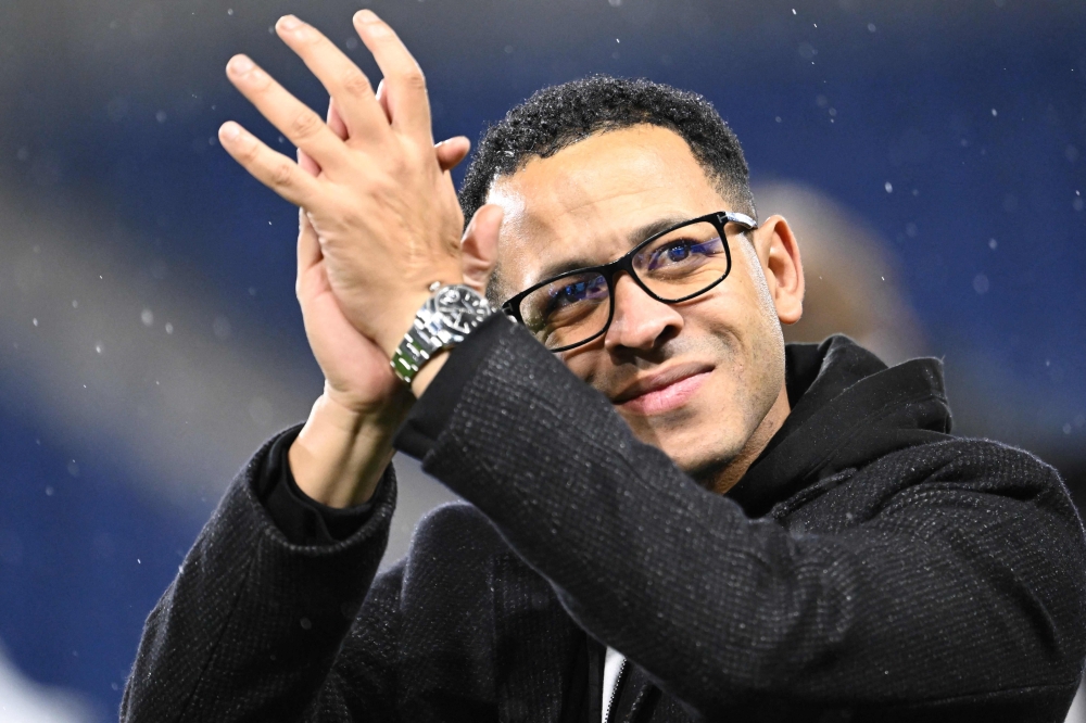 Chelsea manager Liam Rosenior believes his spell at Stamford Bridge can end the club’s turbulent period if he is given time to make his mark. — AFP pic