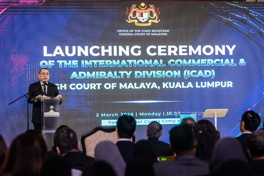 Wan Ahmad Farid said multinational companies need legal certainty, courts that they can trust, and the confidence that disputes would be resolved competently, fairly and speedily. — Picture by Firdaus Latif