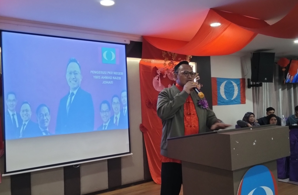 PKR Sarawak chairman Ahmad Nazib Johari urged members to get ready for possible electoral contests at both the state and federal levels during the party’s annual gathering involving the Lanang, Sarikei, Sibu, Bintulu, Hulu Rejang and Kapit branches last Sunday. — The Borneo Post pic 
