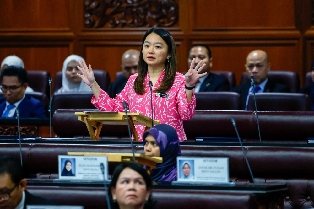 Minister in the Prime Minister’s Department (Federal Territories) Hannah Yeoh urged gym operators to pass on the 80 per cent licence fee reduction to the public through membership discounts, including special rates for seniors. — Bernama pic