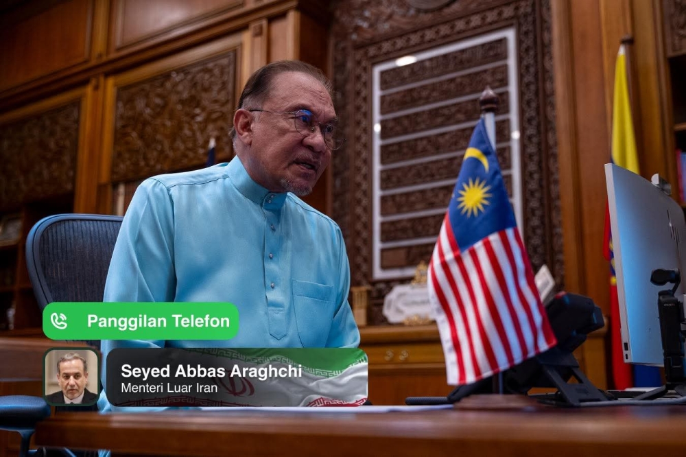 During the call Prime Minister Datuk Anwar Ibrahim expressed condolences to the government and people of Iran over the death of its Supreme Leader Ali Khamenei and Iranian citizens killed by United States (US) and Israeli attacks. — Picture via Facebook/Datuk Seri Anwar Ibrahim