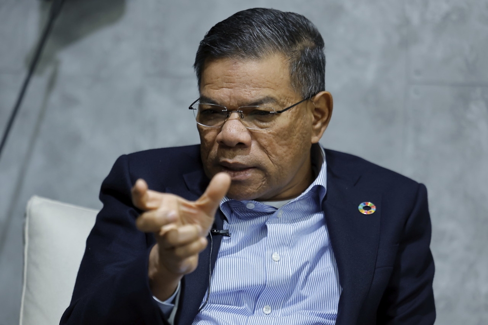 Home Minister Datuk Seri Saifuddin Nasution Ismail said that although some parties may be urging that the Security Offences (Special Measures) Act (SOSMA) 2012 should not be applied to them, a thorough investigation is necessary in the context of terrorism. — Bernama pic