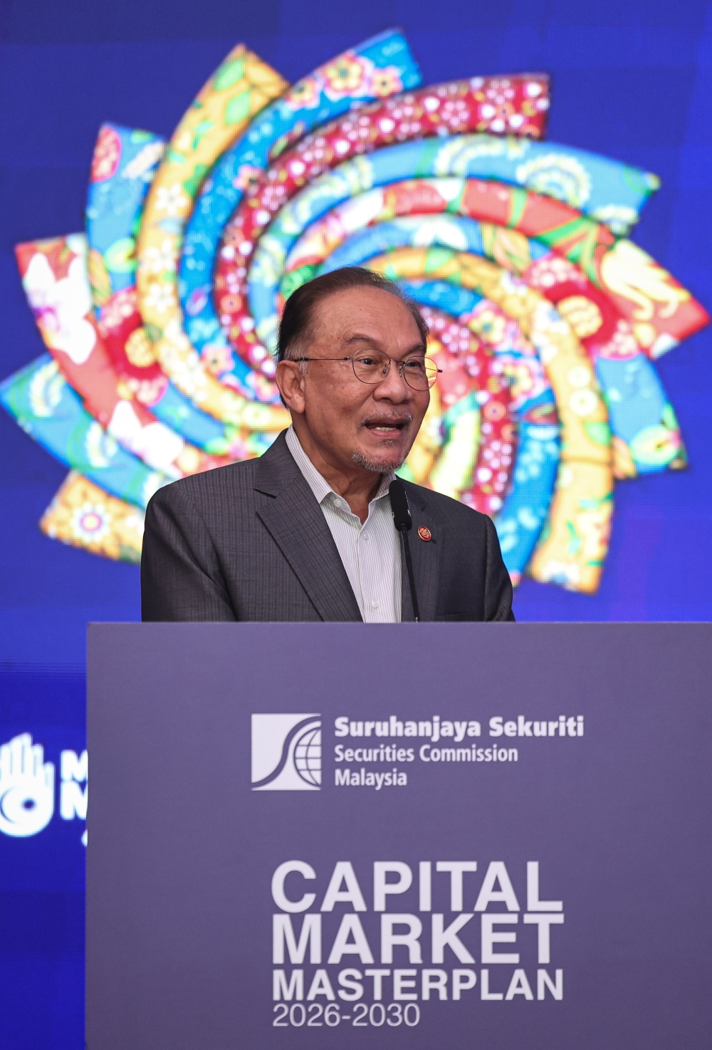 Prime Minister Datuk Seri Anwar Ibrahim said the Capital Market Masterplan 2026-2030 (CMP4) will serve as a strategic roadmap to bolster Malaysia’s financial market over the next five years. — Bernama pic