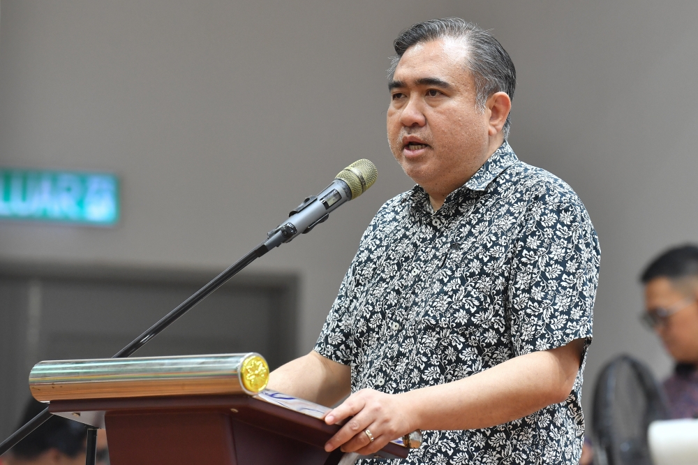 Transport Minister Anthony Loke said the government must be prepared in all aspects of planning to face the possible impact of the conflict on the country’s economy. — Bernama pic