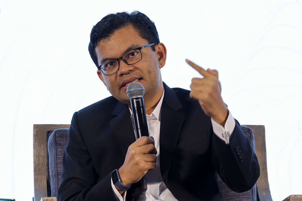 Economy Minister Akmal Nasrullah Mohd Nasir said the action plan will serve as a public reference, and the more detailed master plan will guide all implementing parties in developing the special economic zone.— Bernama pic