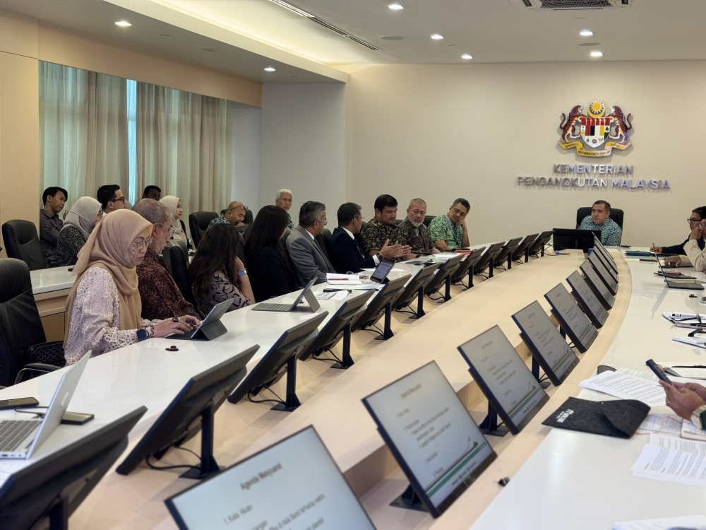 Transport Minister Anthony Loke said the ministry is working with airlines and aviation stakeholders to manage the impact of rising fuel prices linked to the West Asia conflict. — Picture via Facebook/Anthony Loke