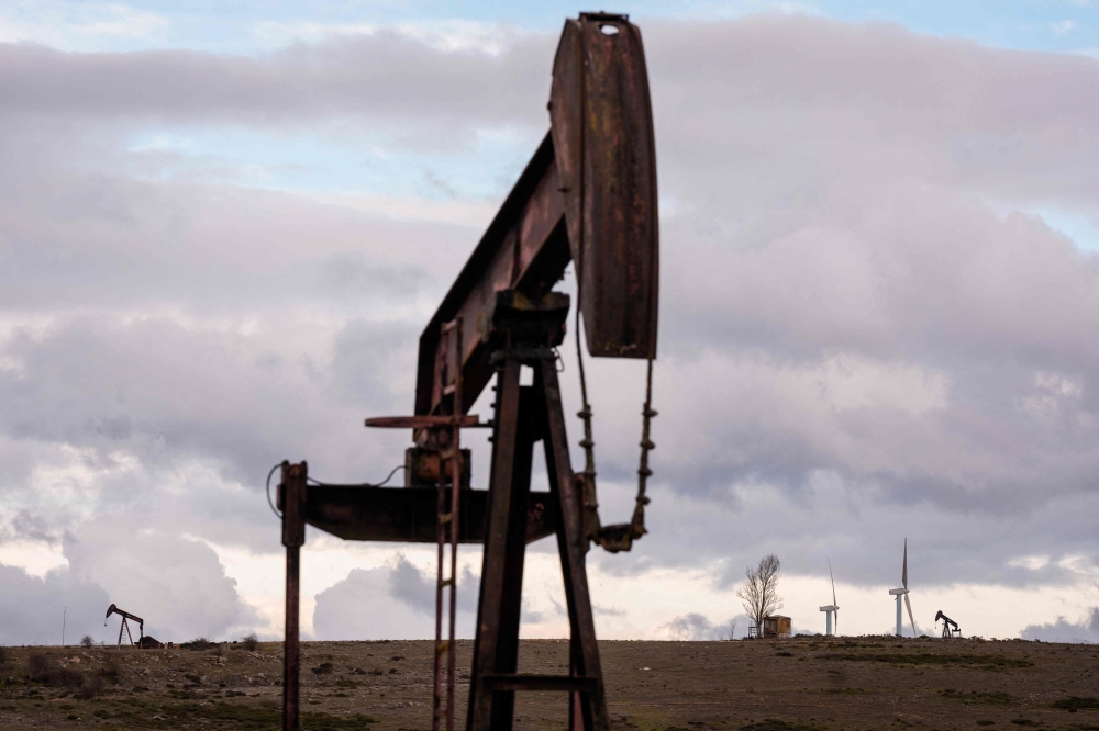 Oil prices remained above US$100 per barrel as the war in the Middle East continued to disrupt crude supplies. — AFP pic