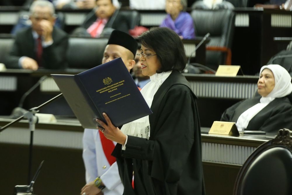 Federal Court judge Datuk Nallini Pathamanathan is sworn-in at the Palace of Justice in Putrajaya November 26, 2018. â€• Picture by Azinuddin Ghazali