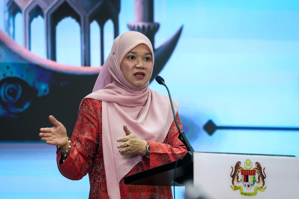 Education Minister Fadhlina Sidek speaks during the TEKAD Sharing Session for the Malaysia Education Plan (RPM) 2026–2035 in Kuala Lumpur on March 16, 2026. — Bernama pic