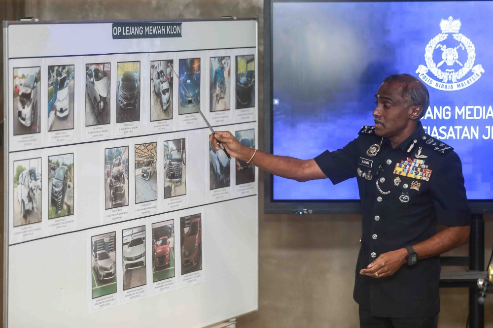 Bukit Aman Criminal Investigation Department Director Datuk M. Kumar Muthuvelu conducts a press briefing at the Police Training Centre (Pulapol) in Kuala Lumpur on March 18, 2026. — Picture by Sayuti Zainudin