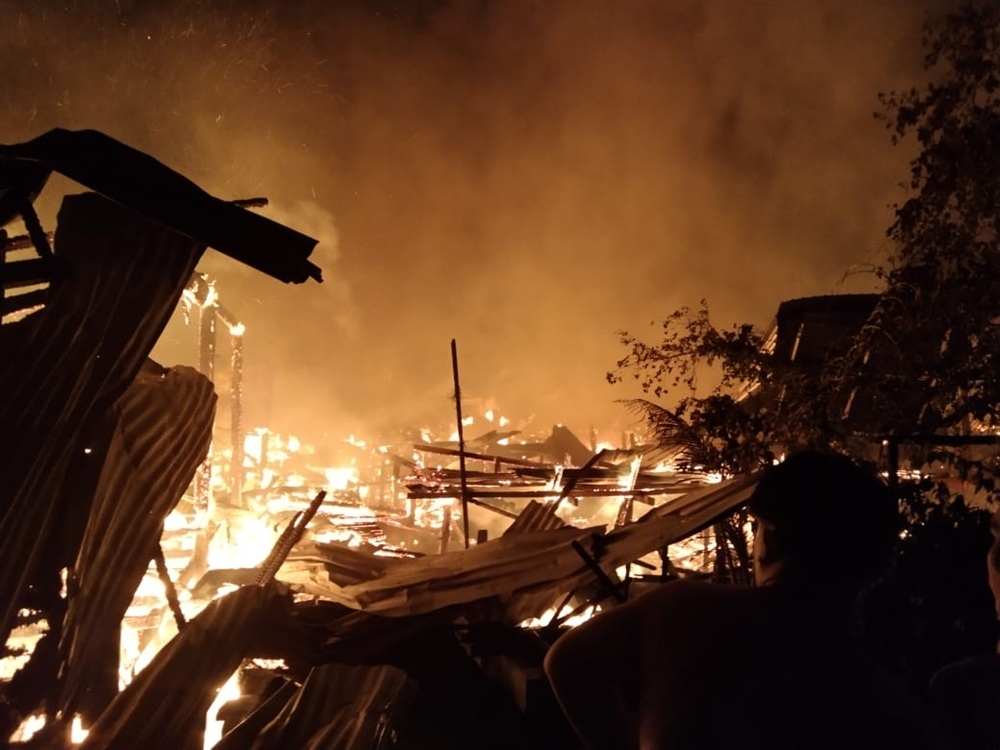 Photo shows the massive fire at Kampung Pasir in Lutong. — Picture courtesy of Fire and Rescue Department