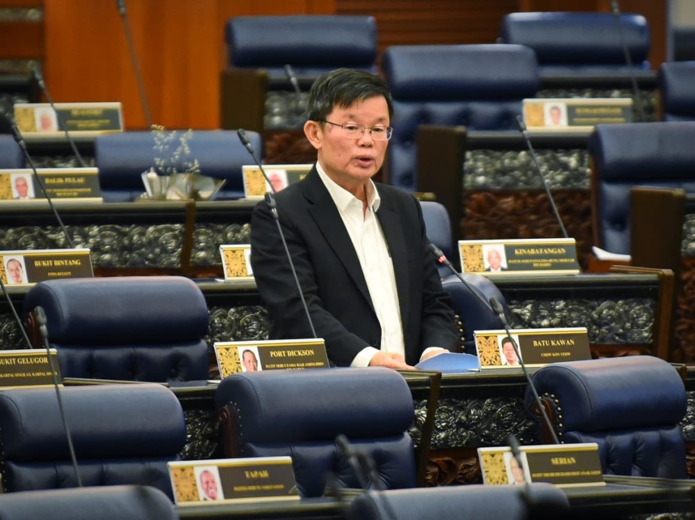 Chief Minister Chow Kon Yeow said Penang will establish a Special Task Force Committee to continue efforts to set up the Penang International Financial Centre. — Picture via Facebook/Chow Kon Yeow