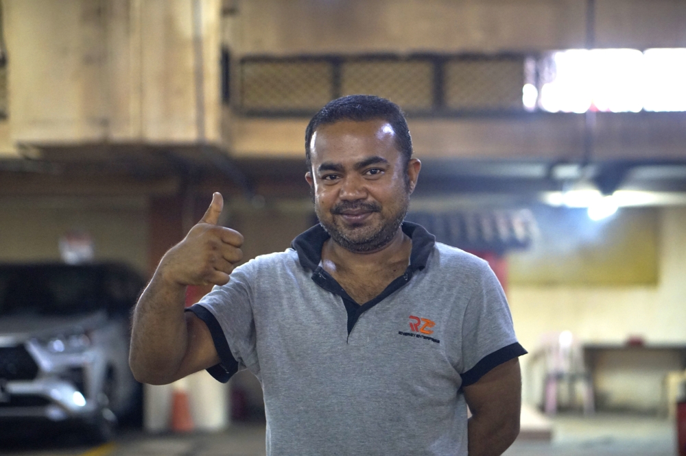Moshen, who has lived in Kuala Lumpur for 11 years, says this will be his last Aidilfitri as a bachelor. — Picture by Arif Zikri