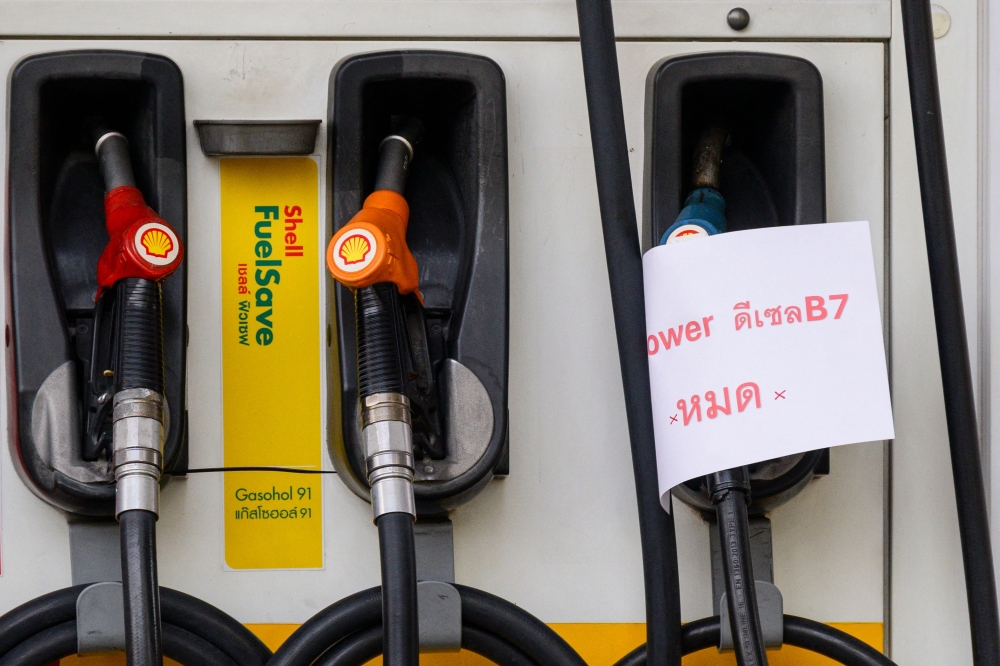 Gemini saidA notice (R) informing customers that B7 biodiesel has run out is displayed on a pump at a Shell petrol station in Bangkok on March 16, 2026, following import disruptions caused by the Middle East war. — AFP pic