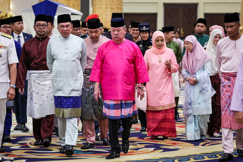 His Majesty Sultan Ibrahim, King of Malaysia, and Her Majesty Raja Zarith Sofiah, Queen of Malaysia, perform Aidilfitri sunnah prayers at the Main Surau of Istana Negara March 21, 2026. — Bernama pic