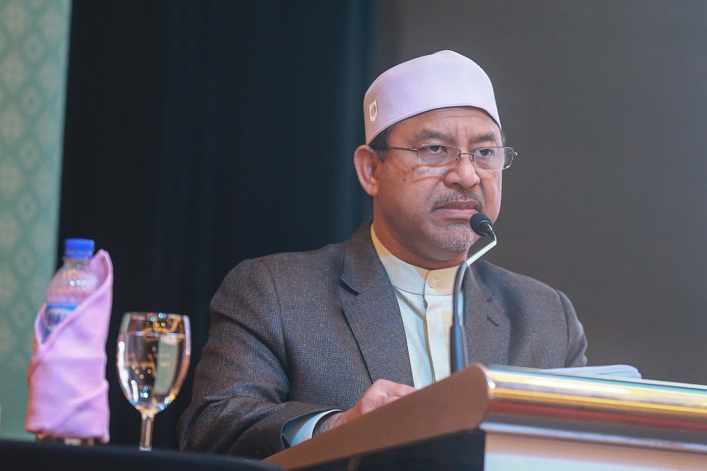 Kelantan Menteri Besar Datuk Mohd Nassuruddin Daud said the approach of using one’s own expenses is in line with the government’s call for celebrations to be held in moderation. — Picture by Sayuti Zainudin