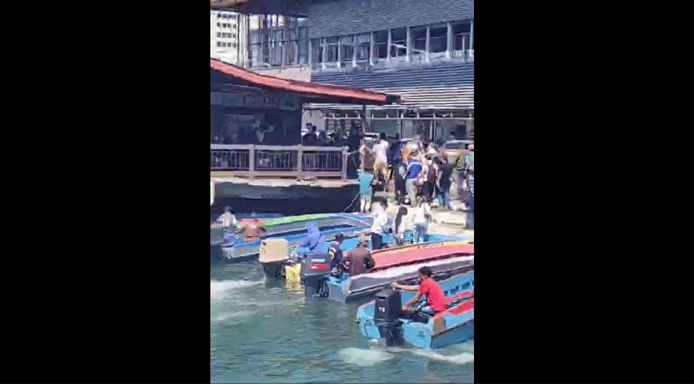 Screenshot of a video showing the daily reality of Pulau Gaya residents commuting to and from Kota Kinabalu. — The Borneo Post pic