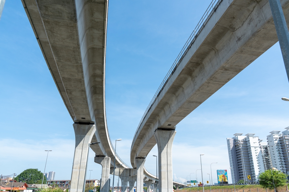 The extensive viaducts along the elevated MRT Kajang and Putrajaya Lines offer direct access and allow undetected movement, inadvertently enabling cable theft when breached. — Picture by Raymond Manuel