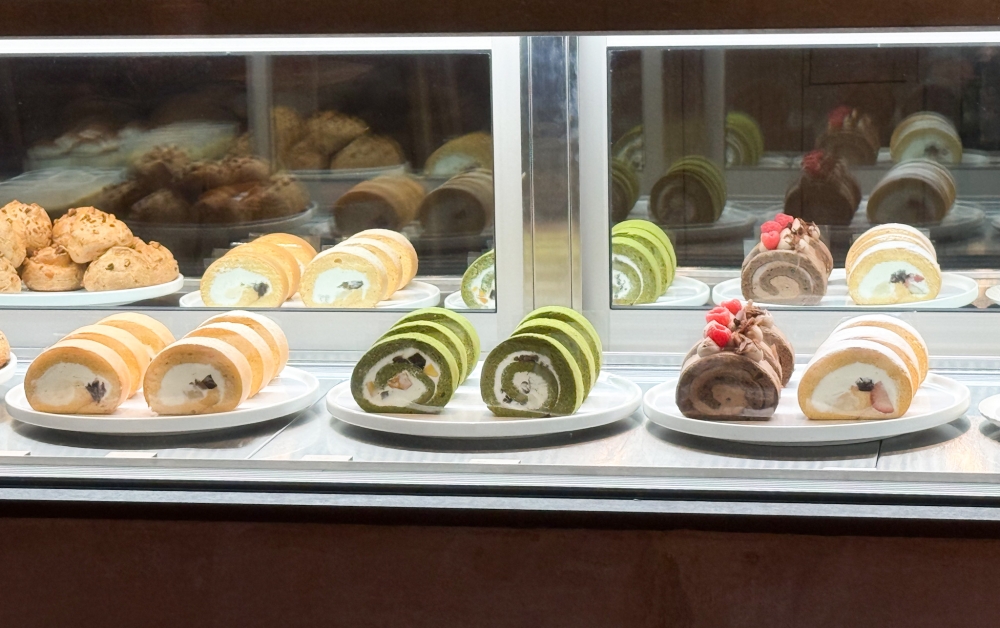 Roll cakes all sliced and ready for you, depending on which flavour appeals to you. 