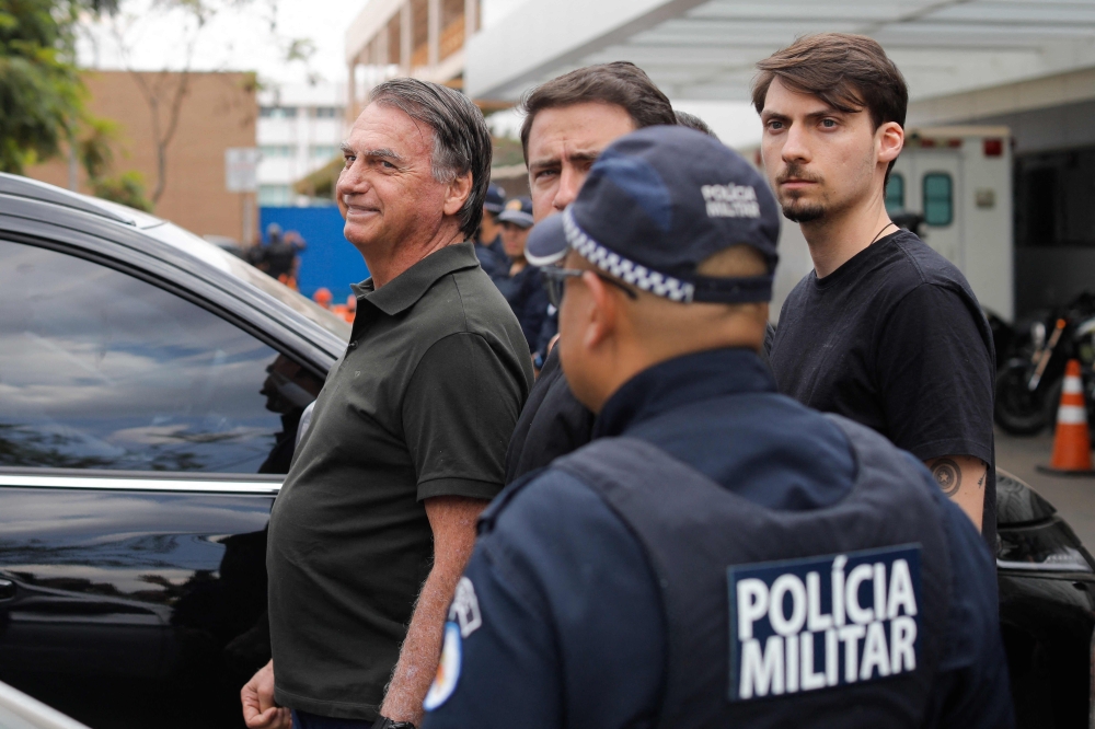 A Brazilian Supreme Court judge authorised on March 24, 2026, former president Jair Bolsonaro to serve his sentence under ‘humanitarian’ house arrest as soon as he is discharged from the hospital, where he has been admitted for 11 days for pneumonia. — AFP pic