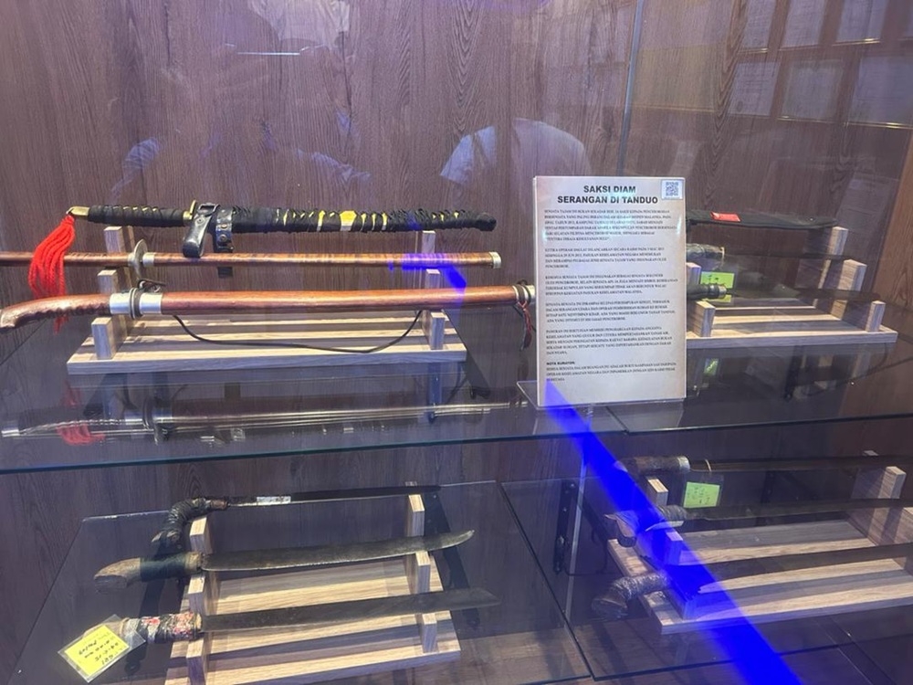 The weapons used by foreign militants during the Lahad Datu intrusion are on exhibit at the Sabah Police Gallery.