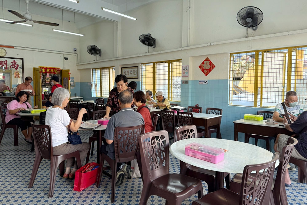 Customers, many of them weekday regulars. — Picture by CK Lim