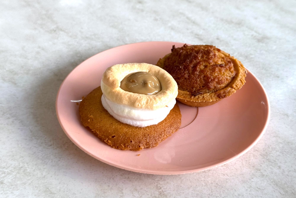 UFO tart (left) and coconut tart (right). — Picture by CK Lim