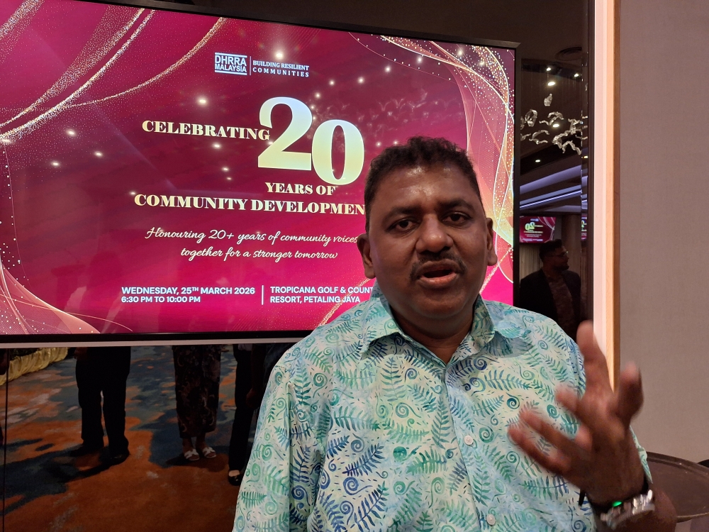 DHRRA Malaysia said the Malaysian government should have proper data collection on stateless cases in the country, as birth certificates may record a Malaysian-born child as being of foreign descent when the child has a Malaysian father. — Picture by Ida Lim