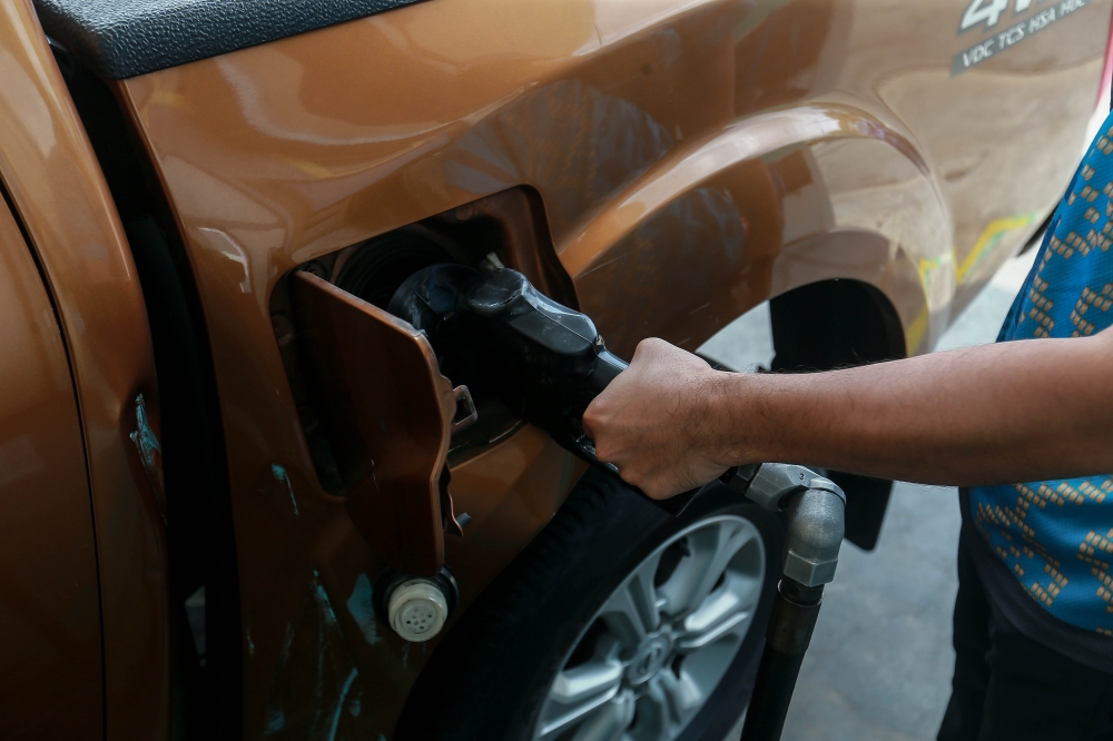 The government is bearing petrol and diesel subsidies estimated at up to RM4 billion a month under the implementation of the BUDI Madani RON95 (BUDI95) and BUDI Diesel programmes, following the rise in global crude oil prices. — Picture by Sayuti Zainudin 
