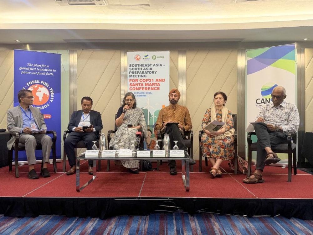 Panellists attend a conference on the impact of the US-Iran war on climate change, in Petaling Jaya on March 27, 2026. — Picture by Anis Zalani