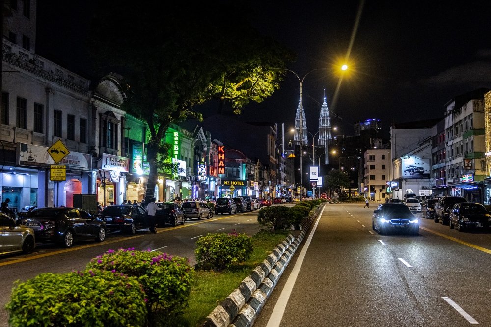 Jalan Sultan Azlan Shah has gotten the nickname ‘Little Pakistan’ due to its numerous restaurants and businesses run by the local Pakistani community. — Picture by Firdaus Latiff