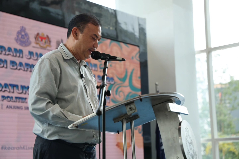 Federal Territories PKR Leadership Council (MPN) chairman Datuk Azman Abidin said the decision against R. Vijeyndran and G. Paarthiydasan was reached during a Federal Territories PKR Political Bureau meeting yesterday. — Picture via Facebook