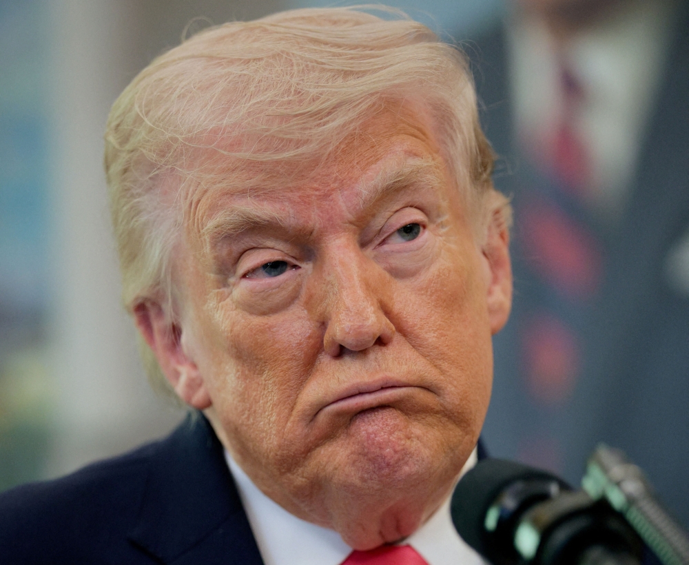 A Reuters/Ipsos survey shows declining support for President Donald Trump as Americans voice concern over the cost of living and US strikes on Iran. — Reuters pic