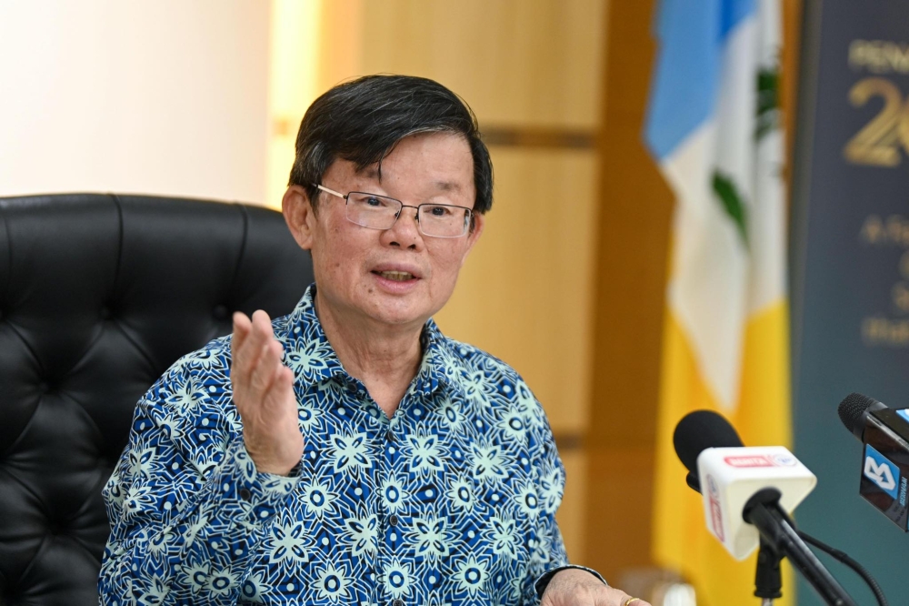 Penang Chief Minister Chow Kon Yeow said close cooperation between Pakatan Harapan (PH) and component parties in the Unity Government form the basis of the coalition’s continued stability and strength. — Picture via Facebook/ChowKonYeow