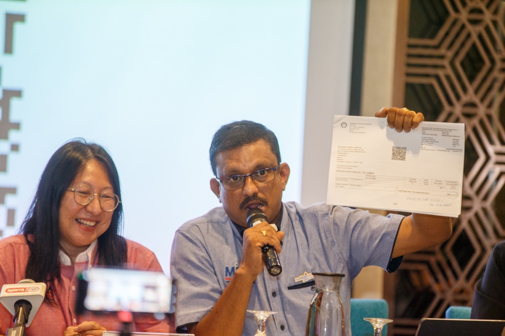 MITA vice-president (transport) Logeswaran K. Sukumar urged the government to not abandon the local tourism players whom he said are the ‘backbone’ of tourism in Malaysia. — Picture by Raymond Manuel 