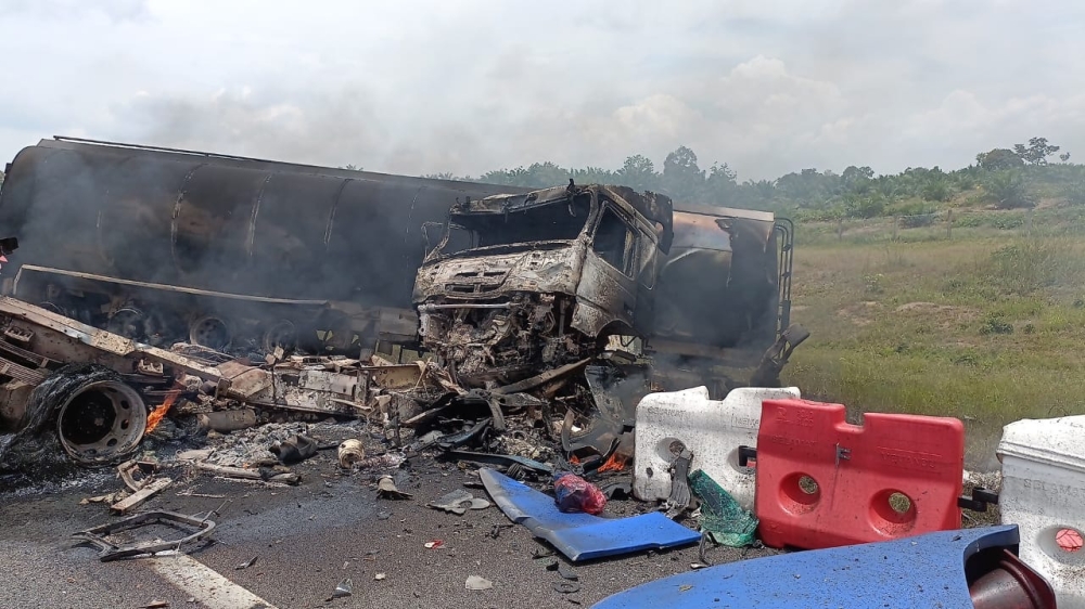 The damaged tanker that collided with a lorry along Kilometre 40.6 (northbound) of the North-South Expressway near Kulai today. March 31, 2026. — Picture courtesy of the Johor Fire and Rescue Department 