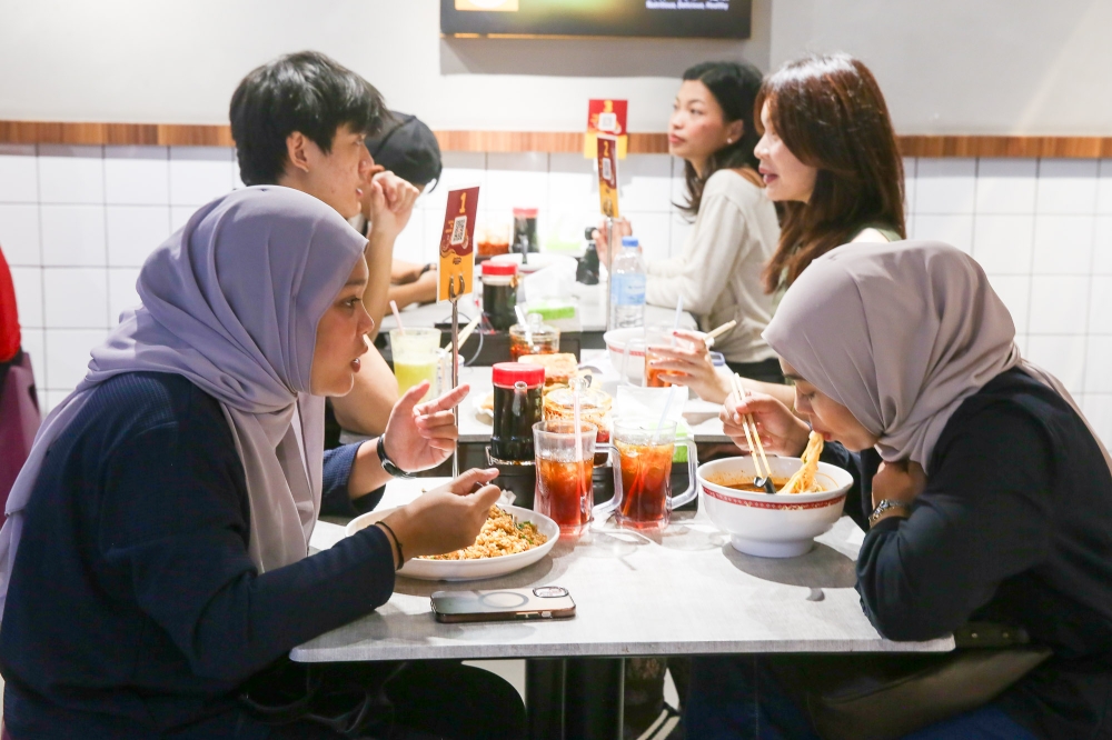 Dining out is the category under the most pressure according to the Malaysia Cost Pressure Pulse Wave 1 survey by Rakuten Insight (March 16-18, 2026), with more than half of Malaysians saying they would cut it first if prices rise further. — Picture by Choo Choy May