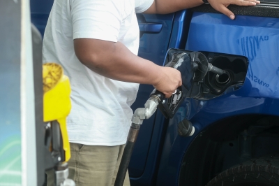 KPDN Pastikan Bekalan Minyak Stabil, Perketat Kawalan di Sabah, Sarawak dan Labuan
