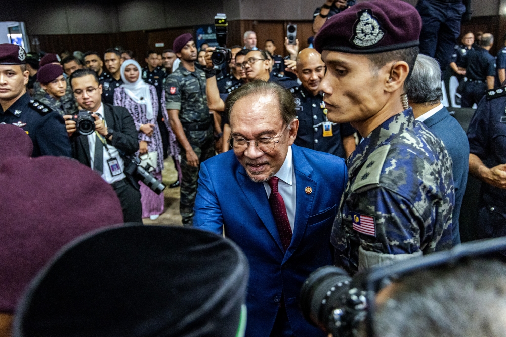 Anwar admits justice still out of reach for many, vows reforms to close gap